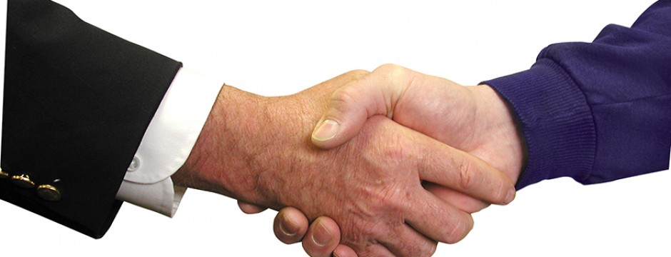 DUI lawyer and client shaking hands